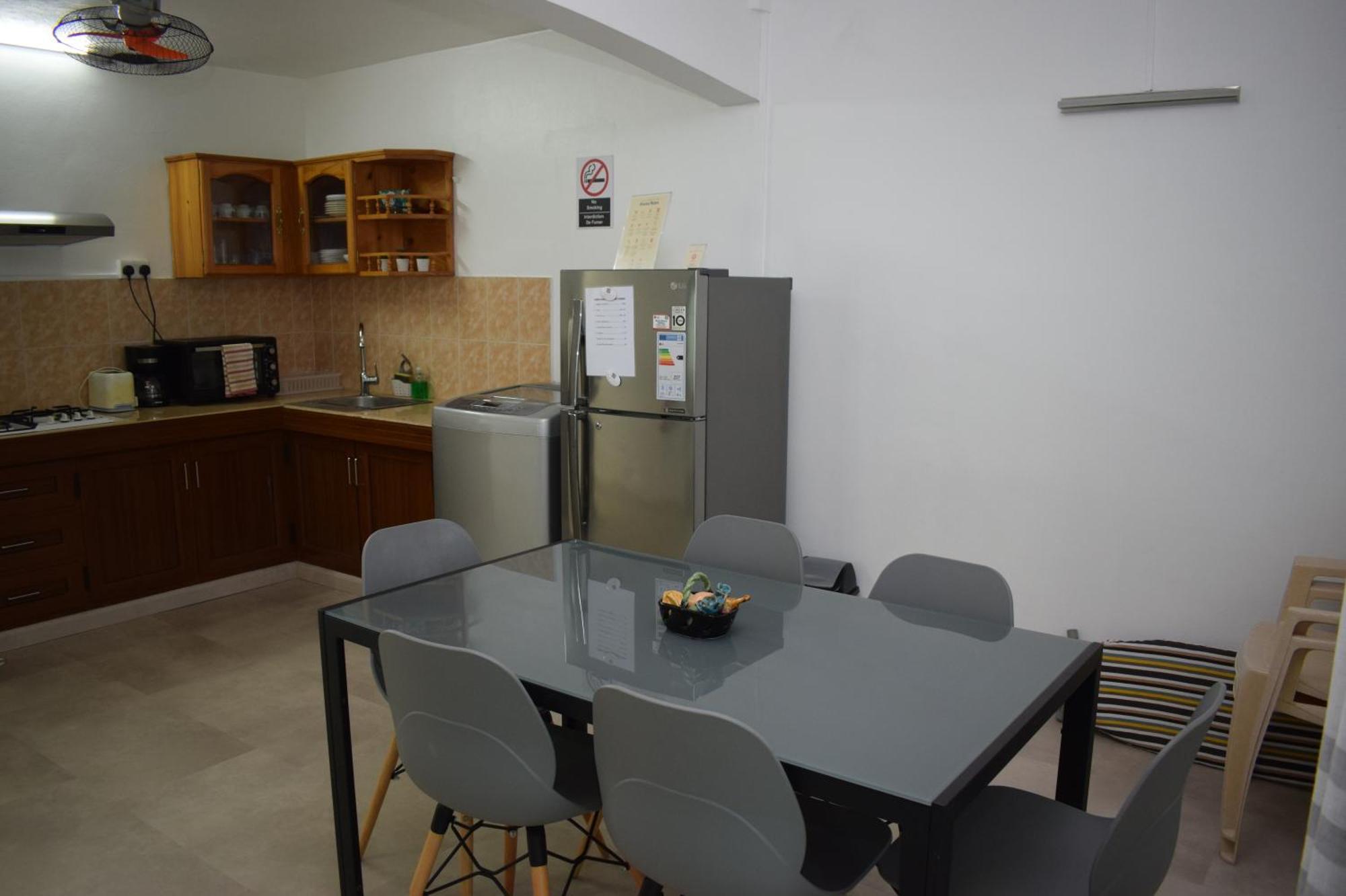 Sea Front Apartment Villa Flic-en-Flacq Екстериор снимка